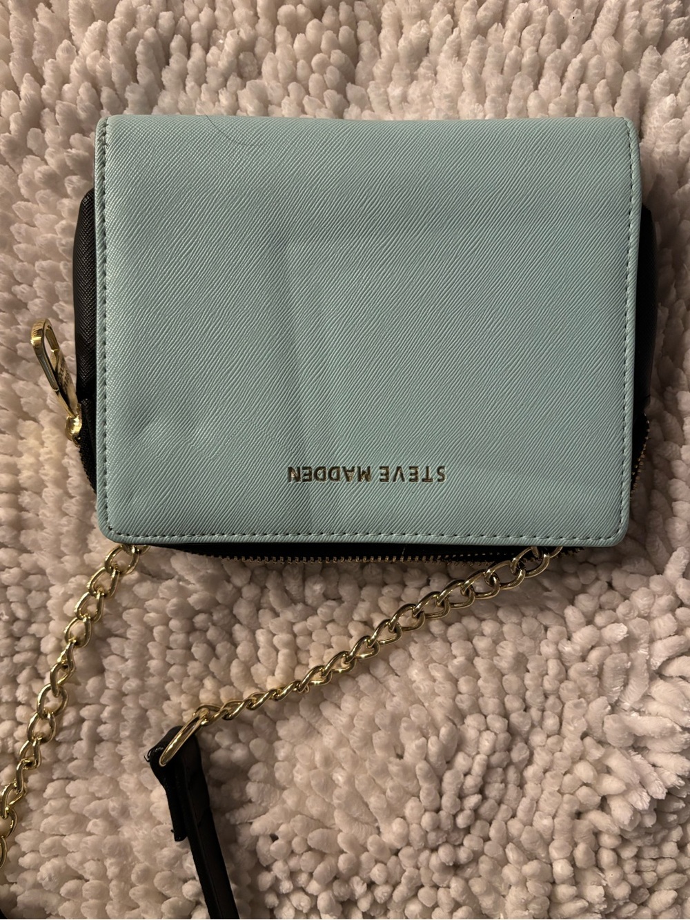 Steve Madden Mint Green Crossbody with Gold Chain - Picture 1 of 2